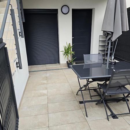 Ferienwohnung Poisy T2 Terrasse Parking 5 Min D'Annecy Exterior foto